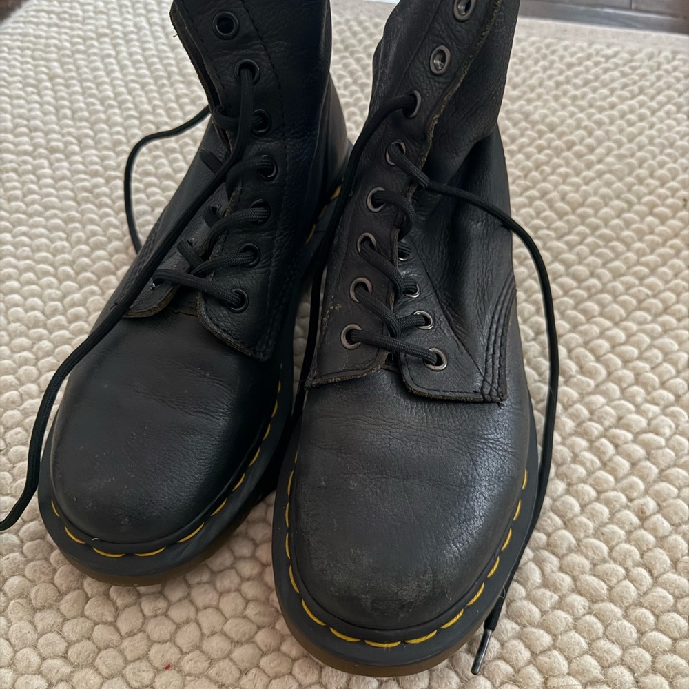 1460 PASCAL VIRGINIA LEATHER BOOTS